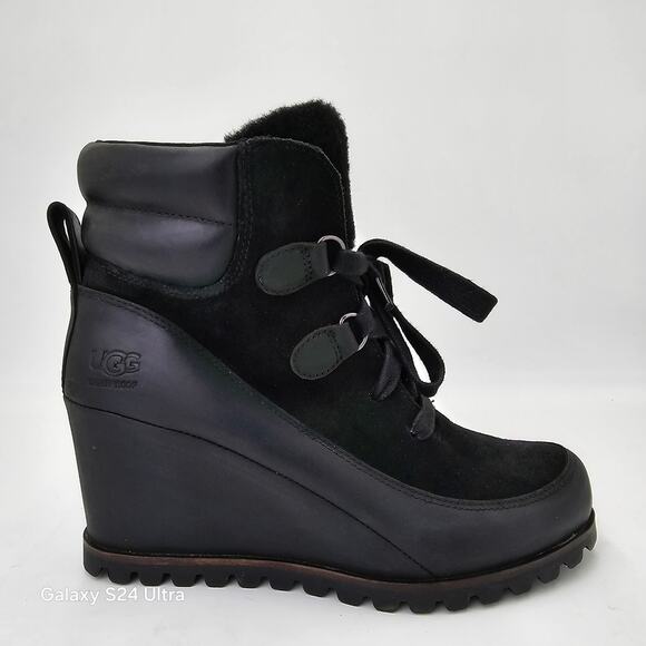 UGG Australia Valory Wedge Boots Black Suede Leather Waterproof Bootie Women's 7 - Picture 1 of 10